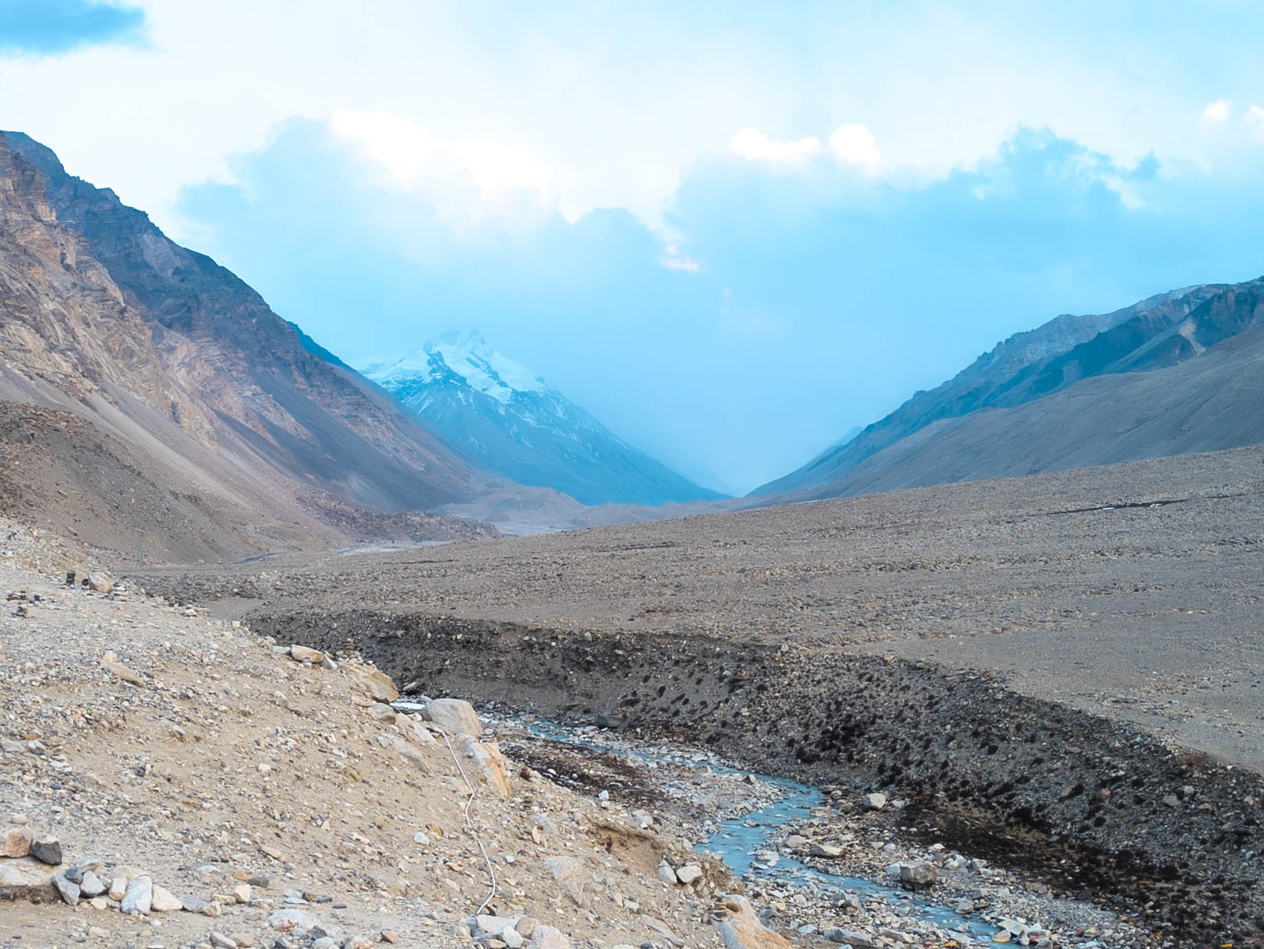 Everest lost in cloud